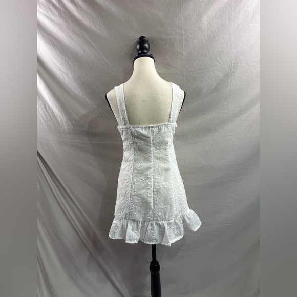 Boho Floral  Mini Dress - Square Neck Fit & Flare White - Picture 11 of 11